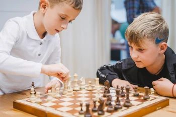Шахматы - занятия в Чемодане сказок